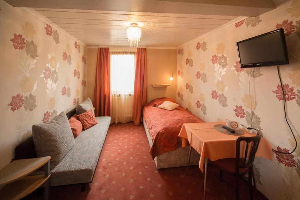Haus Jutta Otel Goessweinstein Oda fotoğraf